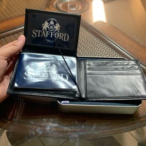 Stafford Men’s Leather Wallet